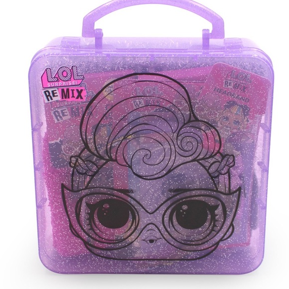 L.O.L. Surprise! Holiday Accessories Gift Bundle - Picture 3 of 9